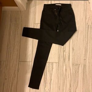 Levi’s 710 super skinny black jeans